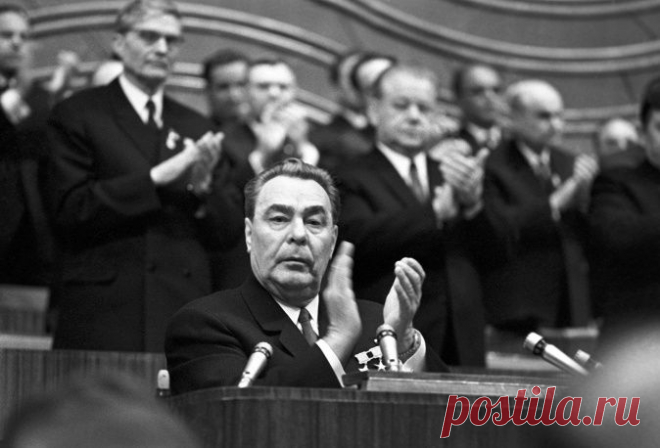 50 лет со дня прихода к власти.
фото из архива ИТАР ТАСС.