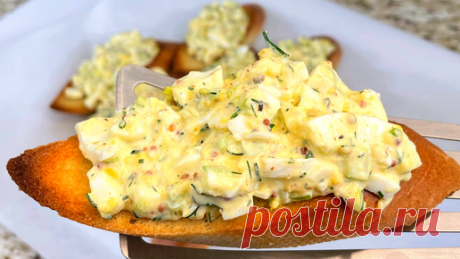 Рецепты в гостях у Вани | Быстрый и Вкусный Салат из Яиц! Покоряет сразу. Необыкновенный вкус, нежный и яркий Новогодний салат