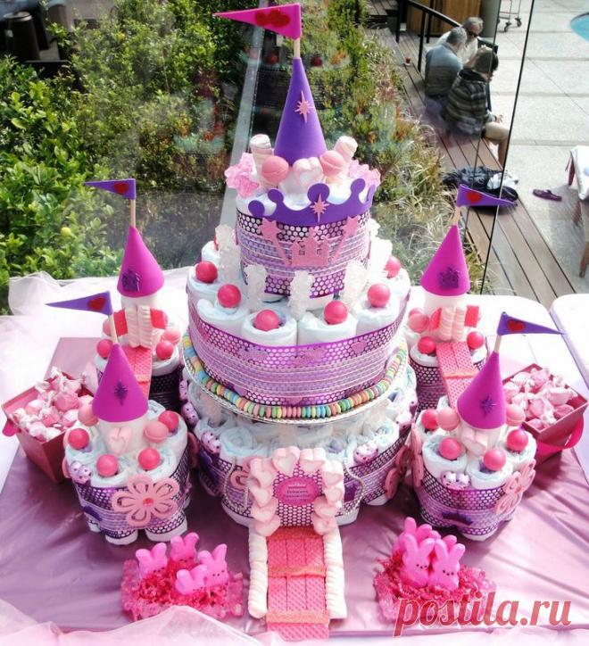 Замок из памперсов