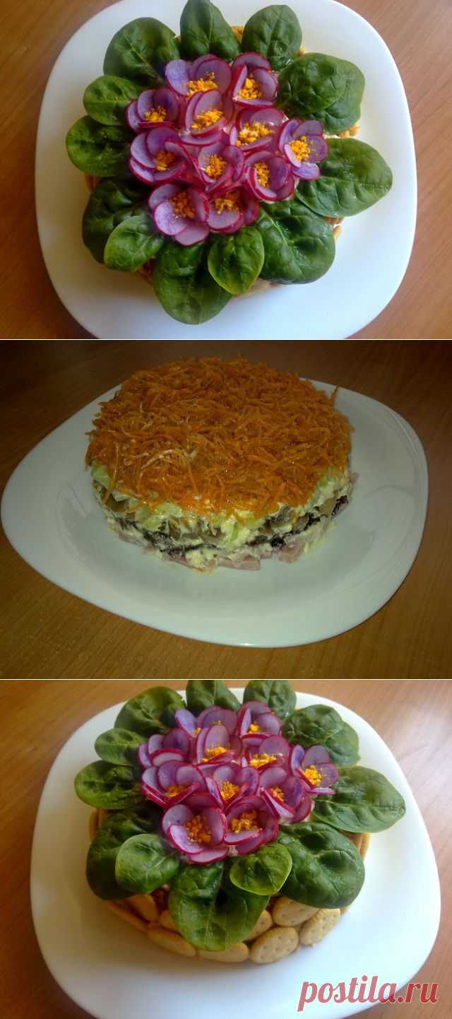 Салат "Фиалки".