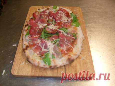 Impasto Pizza Tipo Pinsa Romana - Silvio Cicchi Impasto Pizza Tipo Pinsa Romana. Prepariamo la nostra miscela di farine e lavoriamo correttamente l'impasto per questo tipo di pizza a casa vostra o in pizz