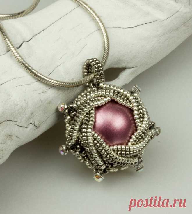 Petit Four beaded pendant/ PDF file | Etsy