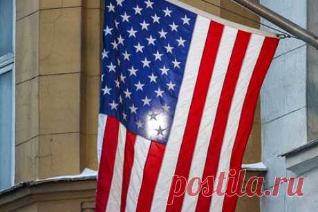 США обвинили в преследовании за альтернативную позицию по Украине. Власти США преследуют граждан за альтернативную позицию об Украине и спецоперации. Об этом в интервью РИА Новости заявил глава Российского антиглобалистского движения Александр Ионов. По его мнению, законных способов бороться в информационном поле за здравый смысл по украинскому вопросу сегодня у американцев нет.