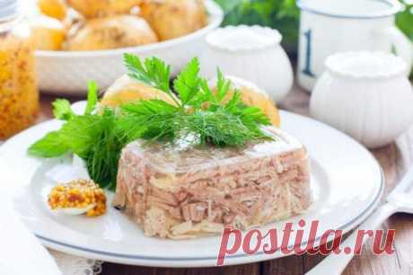 Холодец из индейки: диетический вкусный холодей из мяса индейки - Скатерть-Самобранка - медиаплатформа МирТесен Холодец из индейки – является диетическим блюдом. Он получается невероятно вкусным и ароматным. Холодец из индейки: ингредиенты 500 (пятьсот) гр – крыльев индейки Пол кило – бедра индейки 1 (одна) шт – лука 1 (одна) шт – моркови 1 (одна) шт – лаврового листа 3 (три) зубчика – чеснока Соль и