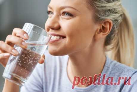 Можно ли пить дистиллированную воду: какая вода полезней для питья | WDAY