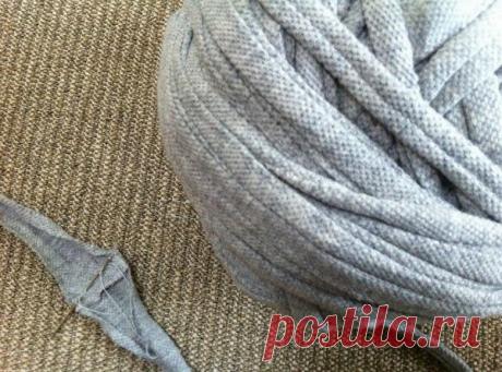 Вязаные коврики из старых вещей (6) / Мода / коврик из старых вещей / Pinme.ru / Ольга Прохорова