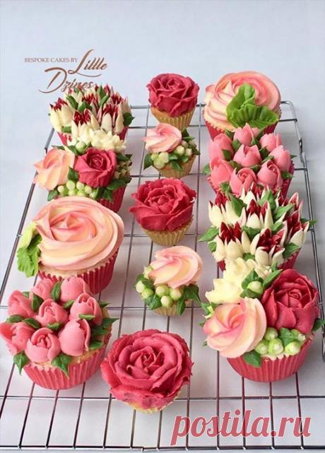 Tea Cups and Cupcakes