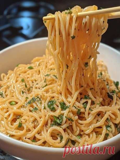 Dies enthält ein Bild von: 10 Minuten Spaghetti mit Knoblauch alle lieben es! - Kochen Mit Uns