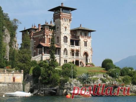 Пейзажи озера Комо, Италия.