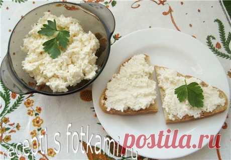 Закуска из плавленых сырков с чесноком и майонезом - пошаговый рецепт с фото