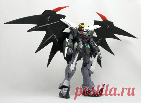 Gundam D-Hell Papercraft Disclaimer: The image used for this deviantion does NOT belong to me, it's a photo of a toy, and I got it from Toytoyou. Okay, that being clear I'm here today presenting you another model! yay! (Di...