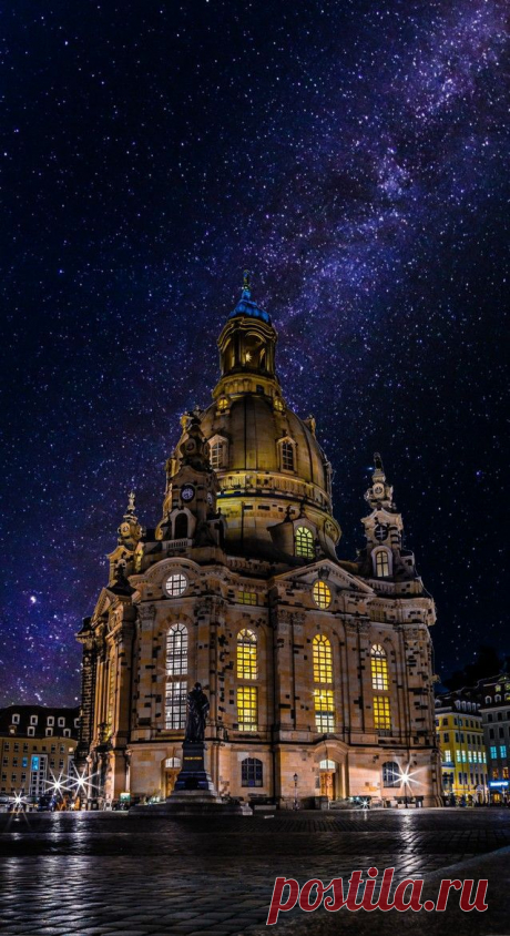 Дрезден Германия
Cloud Nodes Photo - Dresden Frauenkirche and milky way - Dresden - Germany 634483188191536