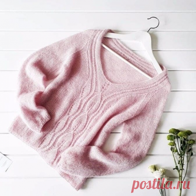 Мохеровый пуловер Елена спицами - KNITTLY.ART