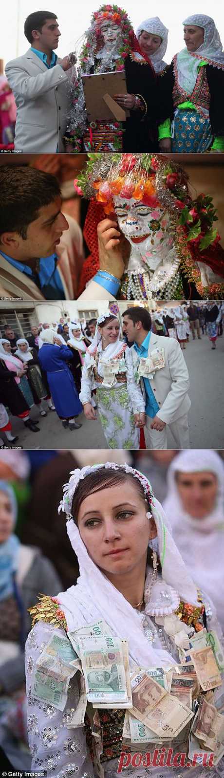 Нельзя построить новый дом из одних обломков старого.