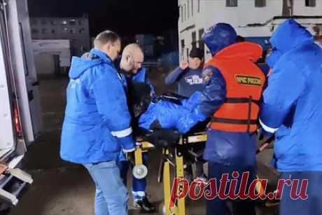 Опубликованы новые кадры выжившего после 67 дней дрейфа в открытом море россиянина