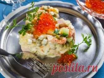 «Оливье» с раковыми шейками — рецепт с фото «Оливье» с раковыми шейками и красной икрой не обязательно делать по рецепту Оливье, точного состава которого никто уже не знает.