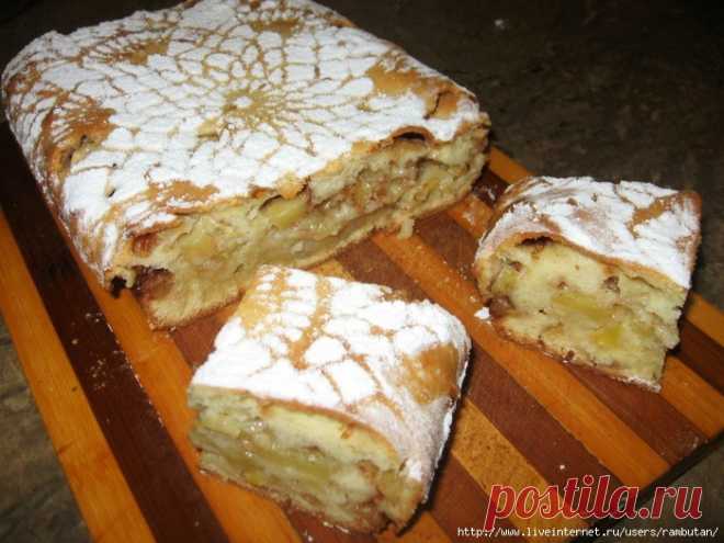 Яблочный пирог