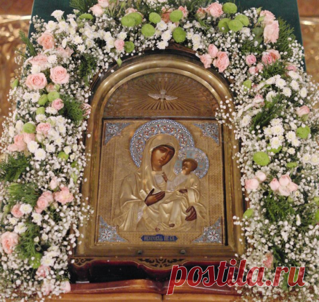 Дорогие братья, сестры, соборяне, гости и просто православные христиане!!!!!!! С Праздником Иверской иконы Божией Матери!!!

От святыя иконы Твоея,/ о Владычице Богородице,/ исцеления и цельбы подаются обильно/ с верою и любовию приходящим к ней./ Тако и мою немощь посети,/ и душу мою помилуй, Благая,// и тело исцели благодатию Твоею, Пречистая.