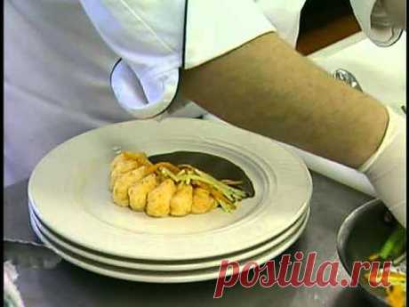 ▶ Culinary Quick Tips (32) Plate Presentation - YouTube