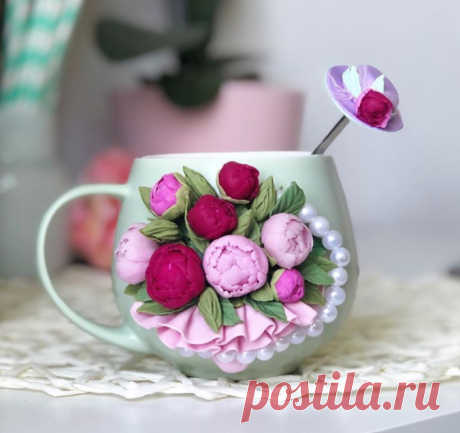Вдохновение от @valeries_style
Чашечка с букетом
