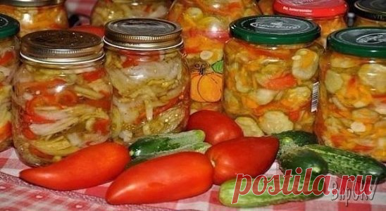 Салаты на зиму из огурцов.
10 рецептов.
В салатах на зиму из огурцов, можно использовать огурцы, которые на засолку не пошли (кривые, неровные, не подходят по размеру и т.д.). Ведь по вкусовым качествам в салатах на зиму огурцы, ничуть не хуже, чем маринованные. Салат легко изменить, добавив лишь некоторые компоненты. 
1.Салат из огурцов на зиму без стерилизации - домашний рецепт
Огурцы - 2 кг
Чеснок ~ 150 г
Лук ~ 150 г
Соль - 50 г
Сахар - 150 г
Уксус (9%) - 100 г
Зелень (укроп и др. )
Огурц