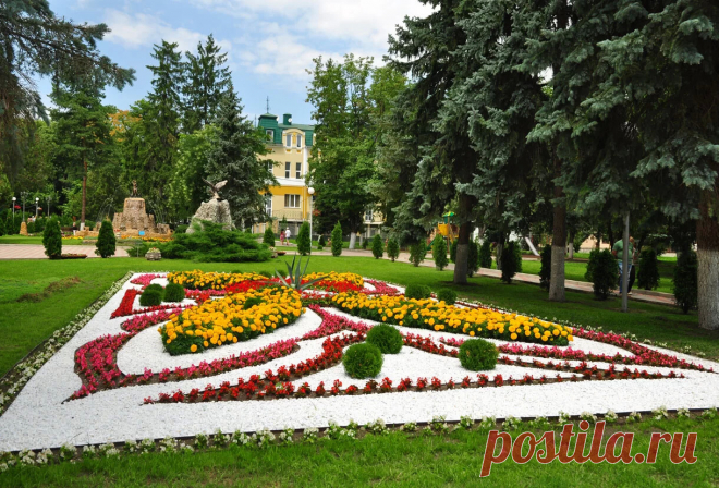 Клумбы КМВ
