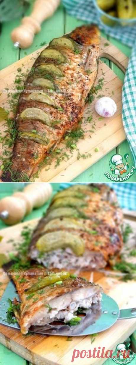 Карп на углях с огурцами
