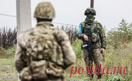 Кремль заявил, что обсудит с Баку судьбу миротворцев в Карабахе. Россия и Азербайджан обсудят судьбу российских миротворцев, дислоцирующихся в Нагорном Карабахе, заявил пресс-секретарь президента Дмитрий Песков, передает корреспондент РБК.