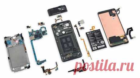 Google Pixel 2 XL получил довольно высокую оценку ремонтопригодности от специалистов iFixit (6/10), что сейчас уже редкость. Всё благодаря отсутствию клея под аккумулятором, неприпаянным к материнской плате модулей и распространённому виду винтов.
