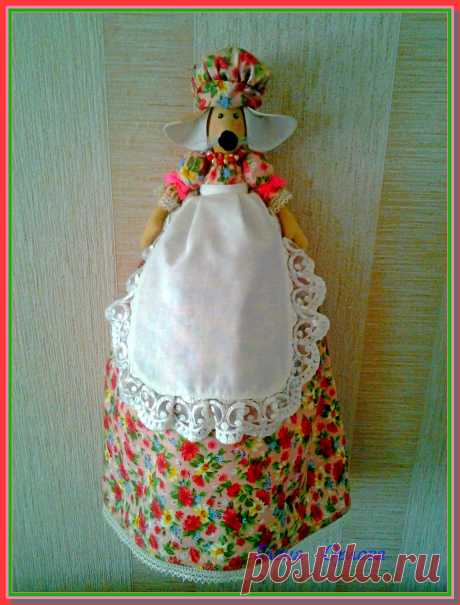 Мышка-пакетница. Мышка-хозяйка дома,хранительница пакетов.