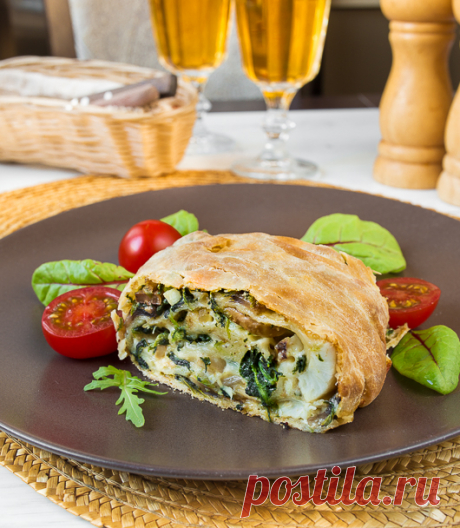 Штрудель с белой рыбой и шпинатом на Вкусном Блоге Кто там просил новых рецептов с рыбой? Вот вам новый рыбный штрудель. Можете рассматривать его и как повседневное блюдо, и как праздничное – он в любом случае будет хорош 🙂 Для приготовления вы можете использовать любую белую рыбу – у меня снова дори, но хорошо подойдет треска, палтус, сайда и…
