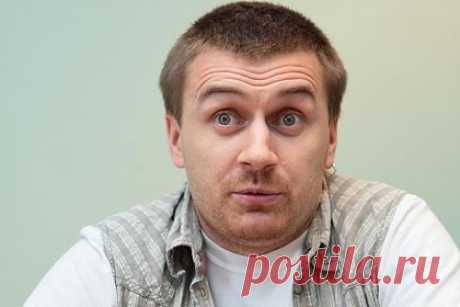 МВД России объявило в розыск автора сериала Mr. Freeman. МВД России объявило в розыск автора сериала Mr. Freeman Павла Мунтяна (признан в России иностранным агентом). Согласно информации на сайте министерства, Мунтян разыскивается по уголовной статье. О какой именно статье идет речь, пока неизвестно. Ранее против него завели дело по статье о фейках.