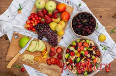 Перестаньте это есть, и отеки тут же уйдут: список вредных продуктов на ночь.