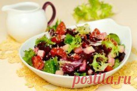 Салат из айсберга, груши и пармезана рецепт с фото, как приготовить на Webspoon.ru
