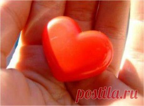 ЧЕРНОБЫЛЬНИК ПОВСЕМЕСТНО РАСТЁТ, ПОЛЫНЬ ОБЫКНОВЕННУЮ КАЖДЫЙ НАЙДЁТ...