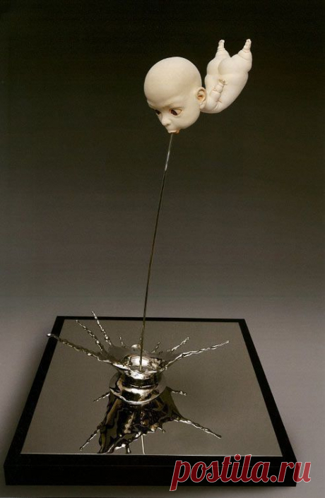 Скульптор Johnson Tsang.