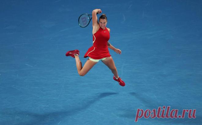 Вторая ракетка мира Соболенко сенсационно вылетела с турнира в Дубае. Белорусская теннисистка Арина Соболенко уступила во втором круге Донне Векич из Хорватии. Для нее это был первый матч после победы на Australian Open в конце января