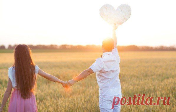 В любимом человеке нравятся даже недостатки, а в нелюбимом раздражают даже достоинства.

Омар Хайям