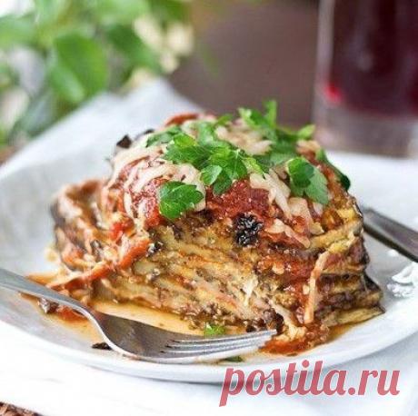 БАКЛАЖАНЫ С ПОМИДОРАМИ И ПАРМЕЗАНОМ