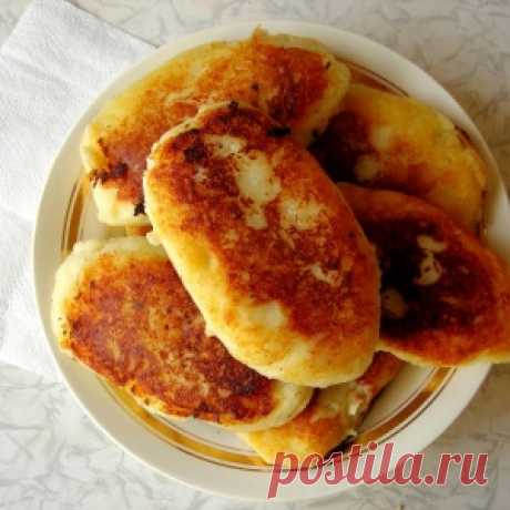 Картофельные пирожки с сосиской внутри - МирТесен