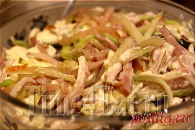 Салат с ветчиной, грушами и огурцами | Пора перекусить!