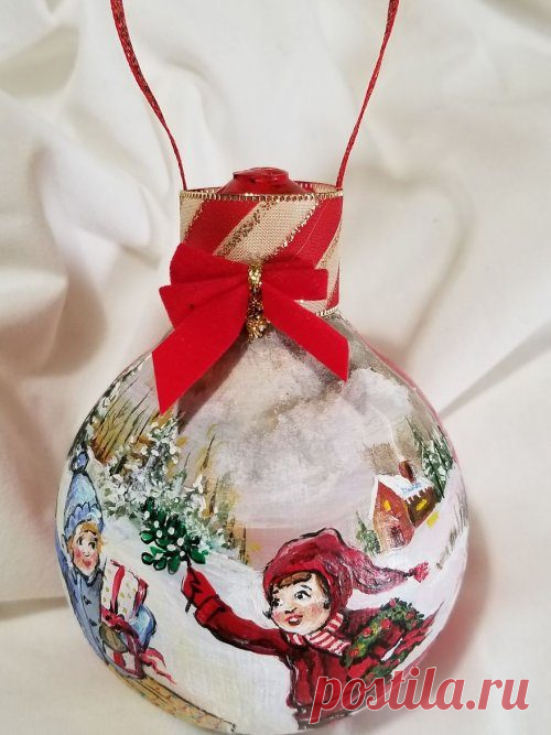 Новогодние украшения из перегоревших лампочек