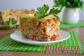 Запеканка из лаваша с фаршем в духовке - рецепт с фото Запеканки - это моя слабость. Как же я их люблю: и вкус, и вид, и каждый новый состав, и сам процесс приготовления. Рецепт запеканки из лаваша с фаршем, приготовленная в духовке, - фаворит среди всех остальных рецептов запеканок, так как не нужно готовить тесто, а это значительно сокращает время ...