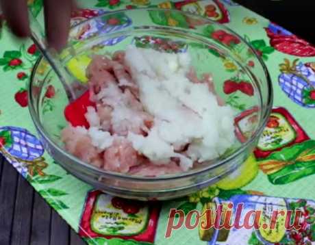 На выходных приготовила кабачковые чебуреки… Такого вкусно результата я не ожидала!