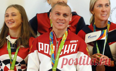 Бронзового призера Олимпиады арестовали за вымогательство в Сыктывкаре. Суд отправил боксера Владимира Никитина под арест до 23 февраля. В Федерации бокса России заявили, что выясняют обстоятельства произошедшего