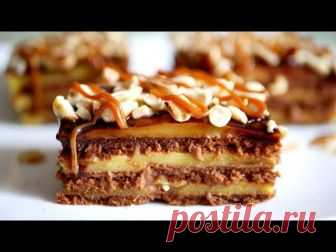 БЕЗ ДУХОВКИ. Торт. ШОКОЛАДНО-КАРАМЕЛЬНЫЙ ВКУС! - запись пользователя Sana (Оксана) в сообществе Болталка в категории Кулинария Ингредиенты:  450-500 грамм шоколадного печенья; 600 грамм молока; 4 желтка; 100 грамм сахара; 50 грамм сливочного масла; 50-60 грамм муки; 10 грамм ванильного сахара; 12 ст.л. сгущенного молока; 200 грамм арахиса.