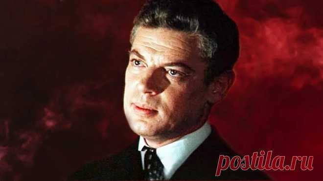 Михаил Волков, 26 сентября, 1932
• 22 июля 2001