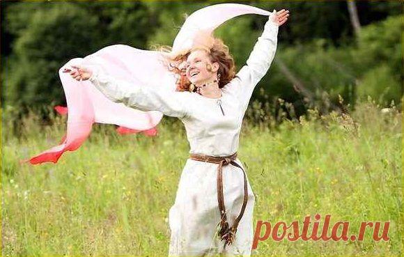 Обереговая кукла – традиционный праздничный дар родичам. | Велемудр