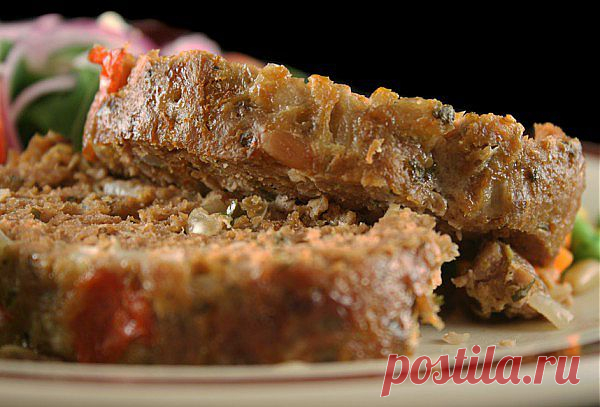 Мясной хлебец с овощами.