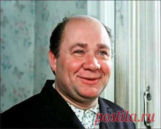 Евгений Леонов: Трагический комик, комический трагик / Назад в СССР / Back in USSR